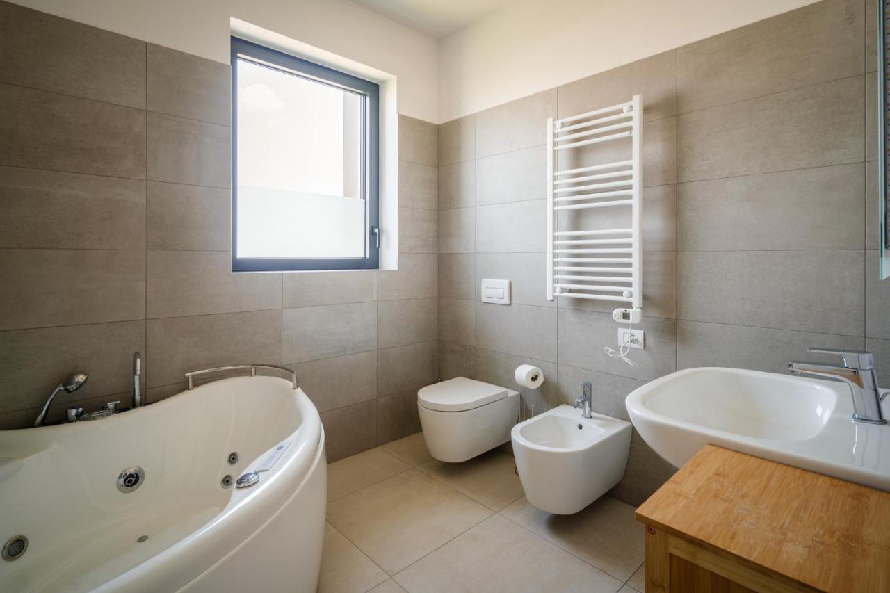 Accomodo Miq17 Quadrivano Fiera Milano Esterno foto